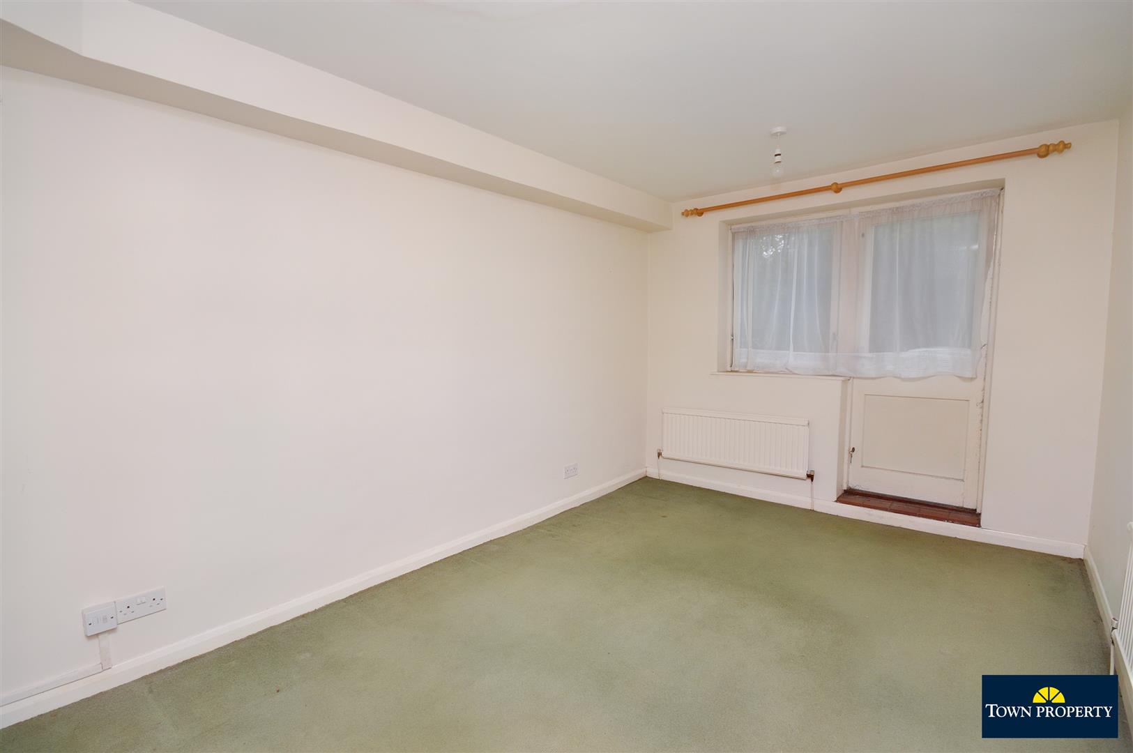 Property Details for Meads Road Eastbourne BN20 7PY Town Property Estate Agents. Eastbourne